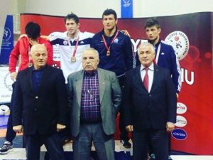 Yıldırımlı Sporcular Madalyaya Doymuyor