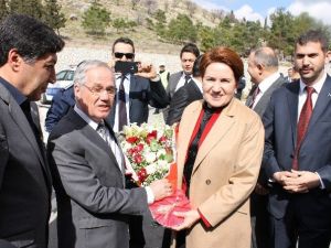 Meral Akşener’e Destek Veren Dinar İlçe Teşkilatı Kapatıldı