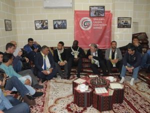 Basın Mensuplarıyla Tugay Kerimoğlu Arasında Yaşanan Gerginlik Tatlıya Bağlandı