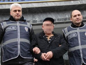 Halk Otobüsünde Elle Tacize 2.5 Yıl Hapis