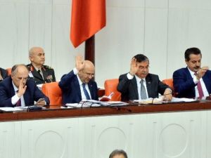 Üç Bakanlığın 2016 Yılı Bütçeleri Kabul Edildi