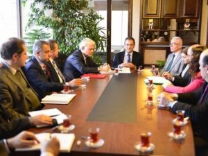 Bülent Ecevit Üniversitesinde “Bilimsel Araştırmalar Ve Proje Yönetimi Danışma Komisyonu” Toplantısı Yapıldı