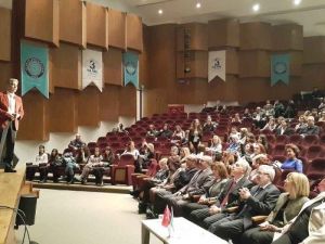 İkna Etmenin Yolu Sol Kulak