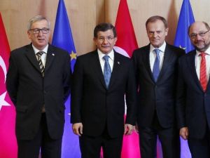 Davutoğlu Ab Liderleriyle Dörtlü Görüşmede Bir Araya Geldi