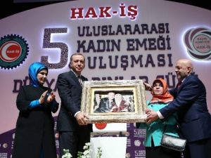 Cumhurbaşkanı Erdoğan’dan Chp’li Belediyelerin Afişlerine Sert Tepki