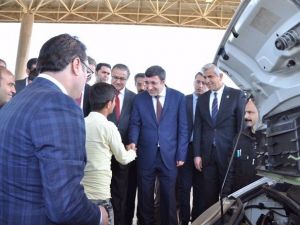 Kalkınma Bakanı Yılmaz: “Cizre Ve Silopi’de Hayatı Rahatlatıcı Çalışmalarımız Var”