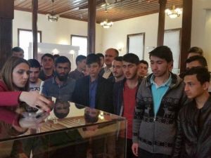 Alaçam Kur’an Kursu Öğrencilerinin Müze Ziyareti