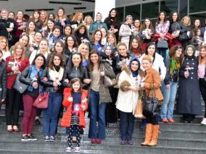 Yedaş, Kadın Çalışanlarını Unutmadı