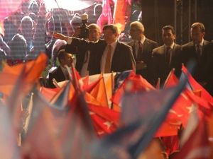 Başbakan Davutoğlu: “Verdiğimiz Sözlerin Yüzde 82’sini Gerçekleştirdik”