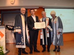 Çipras’tan Avrupa’ya "Mülteci" Eleştirisi