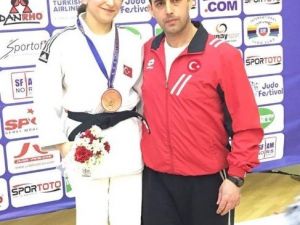 Gemlikli Judocudan Avrupa Madalyası