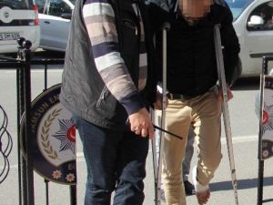 Kazara Kendini Vurunca Gözaltına Alındı