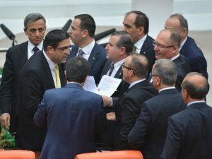 Bütçede Son Gün Tartışması