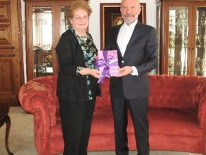 “Klinik Tanıda Muayene Rehberi” Kitabı, Tıp Fakültelerinde Ders Kitabı Olarak Okutulacak