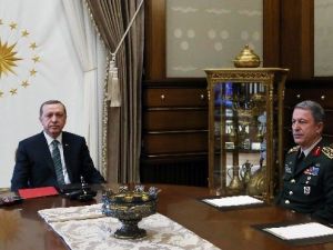 Genelkurmay Başkanı Orgeneral Akar Cumhurbaşkanlığı Külliyesi’nde