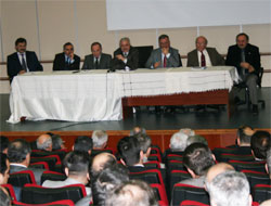 Çelik, okul müdürlerini dinledi