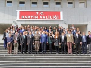 Vali Azizoğlu, Aday Öğretmenlerle Buluştu