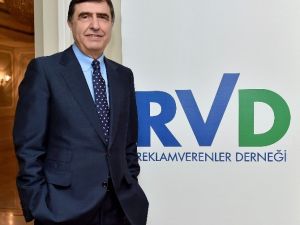 Ahmet Pura: “Yumruk Sıkarsak El Sıkışamayız”