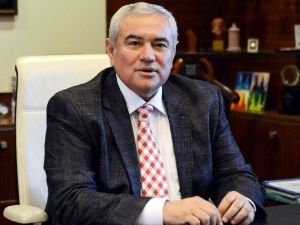 Gizli Müşteriler En İyi Akaryakıt İstasyonunun Seçecek