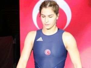 Avrupa Üçüncüsü Buse Tosun