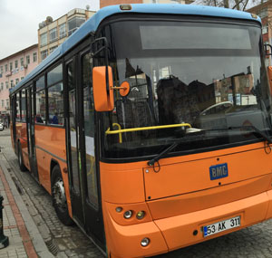 Rize Trabzon Belediye Otobüs Seferleri Durduruldu