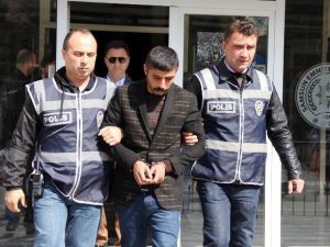 Eski Gümrük Bakanı Canikli’nin Kardeşinin 194 Bin Lirasını Çalanlar Yakalandı