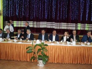 Gümrük Ve Ticaret Bakanı Tüfenkci: “İnlerine Birer Birer Gireceğiz”