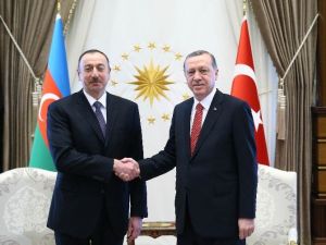 Cumhurbaşkanı Erdoğan, Azerbaycan Cumhurbaşkanı Aliyev İle Görüştü