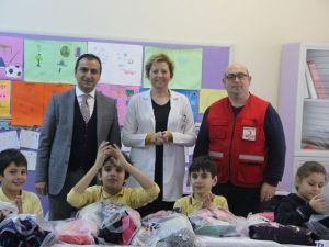 “Sevgiyle Örelim, Çocuklar Üşümesin” Projesi