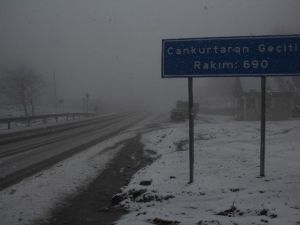 Artvin Cankurtaran Geçidi’nde Kar Yağışı Başladı
