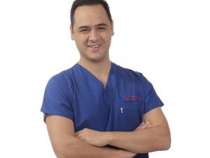 Estetik Cerrahi Güzelliği Sorguluyor