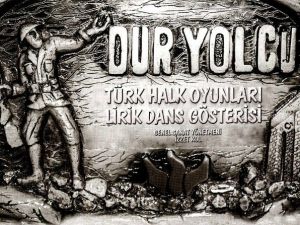Büyükşehir’den 18 Mart İçin Lirik Dans Gösterisi
