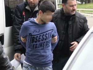 Karısını 7 Yerinden Bıçaklayan Koca Tutuklandı