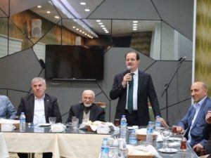 Sağlık Çalışanları Bayburt Üniversitesi’nde Bir Araya Geldi