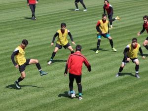Denizlispor’da Oyuncular Galibiyet İçin Kenetlendi