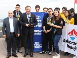 Türkiye’yi Başarıyla Temsil Ediyorlar
