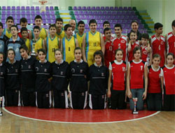 Basketbol’un Yıldızları Parladı