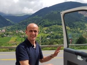 Hollanda’da İş Yerinde Bıçaklı Saldırı Sonucu Hayatını Kaybeden Kobya Trabzon’da Son Yolculuğuna Uğurlandı