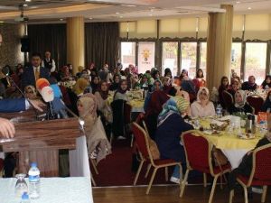 Müezzinoğlu’ndan Gençlere, "Mücadeleci Olun" Tavsiyesi