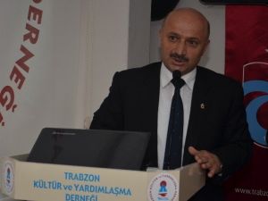 Trabzon Kültür Ve Yardımlaşma Derneği M.akif Ve Çanakkale Konulu Konferans Düzenledi