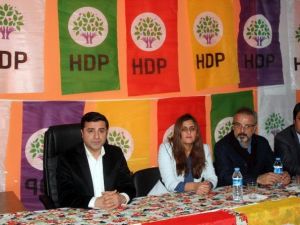 Hdp Eş Genel Başkanı Selahattin Demirtaş: