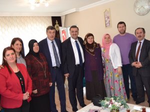 AK Kadrolardan Şehitler Gününde Anlamlı Ziyaretler