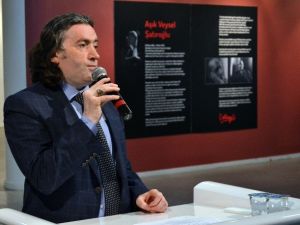 Aşık Veysel’in Bilinmeyen Fotoğrafları Sergilendi