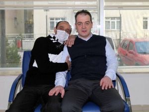 Kansere Karşı 14 Yıldır Konukevinde Mücadele Veriyor