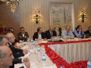 Kılıçdaroğlu ’Orta Doğu Ve Suriye’ Konulu Programa Katıldı