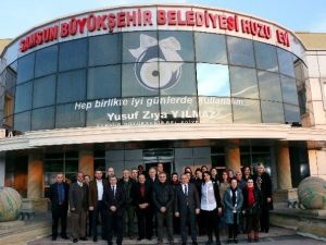 Anadolu Hastanesi’nden Huzurevi Sakinlerine Moral Ziyareti