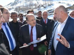 Başkan Gümrükçüoğlu İlçe Gezilerine Devam Ediyor