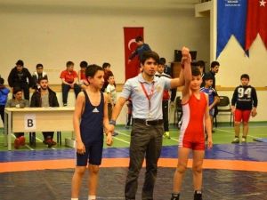 Bartın’da Güreş Müsabakaları Sona Erdi