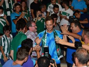 Bursaspor’un Yıldızına Terör Engeli