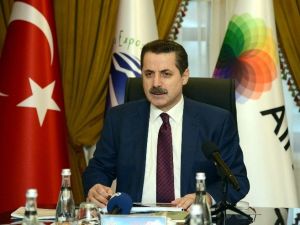Bakan Çelik’ten Şanlıurfa’ya Altın Madalya Teklifi